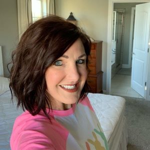 Meet your Posher, Stacy